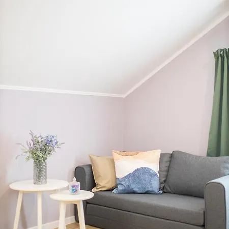 Zlatin Dvor - For 3, Terrace, Center, At 5-min, Bike Friendly Apartment Trogir