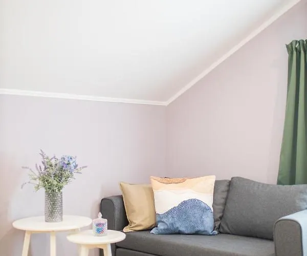 Zlatin Dvor - For 3, Terrace, Center, At 5-min, Bike Friendly Apartamento Trogir