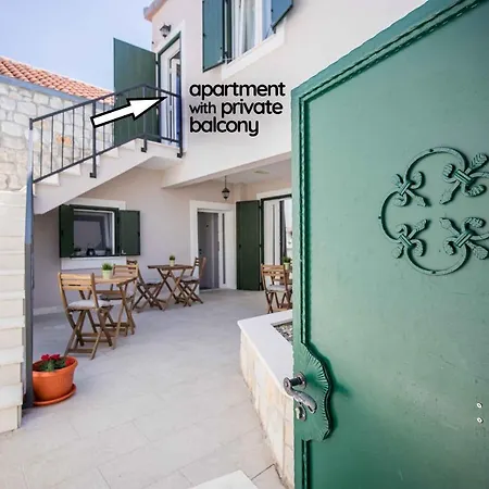 Zlatin Dvor - For 3, Terrace, Center, At 5-min, Bike Friendly * Τρογκίρ