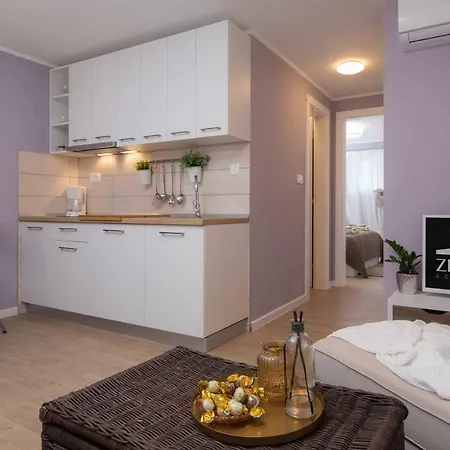 Zlatin Dvor - For 3, Terrace, Center, At 5-min, Bike Friendly * Τρογκίρ