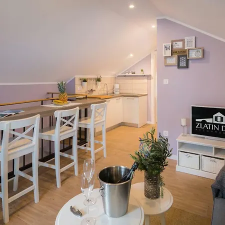 Zlatin Dvor - For 3, Terrace, Center, At 5-min, Bike Friendly *