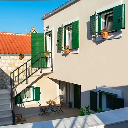 Zlatin Dvor - For 3, Terrace, Center, At 5-min, Bike Friendly * Τρογκίρ