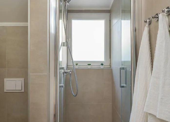 Zlatin Dvor - For 3, Terrace, Center, At 5-min, Bike Friendly * Trogir