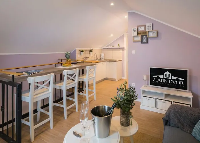 Zlatin Dvor - For 3, Terrace, Center, At 5-min, Bike Friendly *