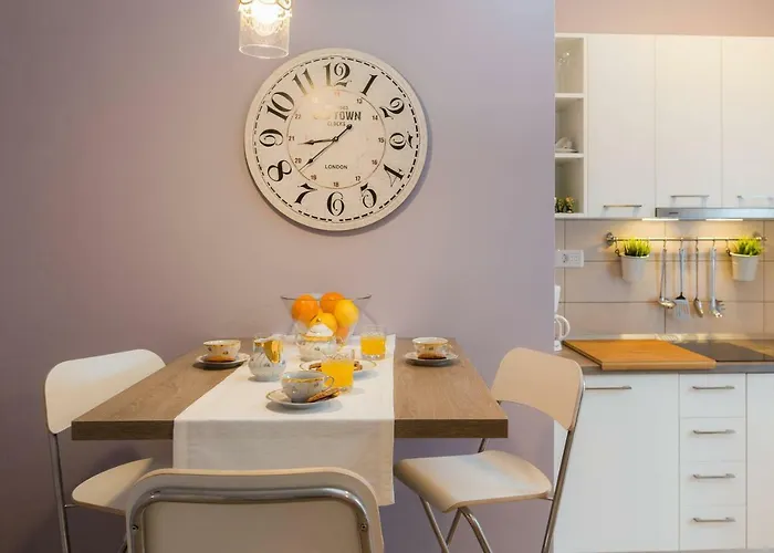 Zlatin Dvor - For 3, Terrace, Center, At 5-min, Bike Friendly *