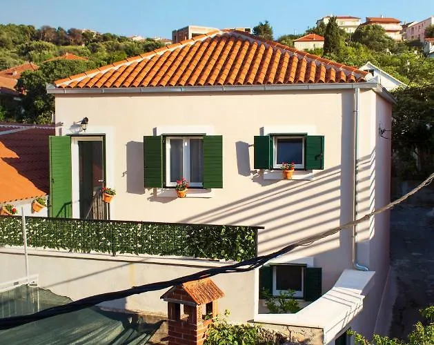 Zlatin Dvor - For 3, Terrace, Center, At 5-min, Bike Friendly *